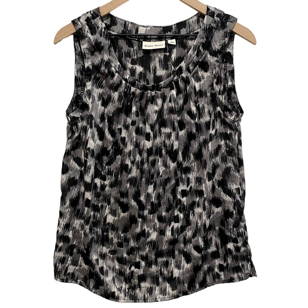 Studio Works Gray & Black Leopard Tank Small